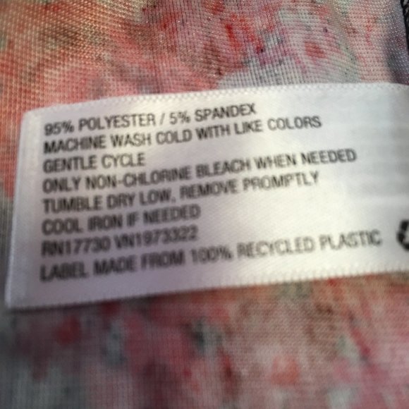 Women Wild Fable Spaghetti Strap Floral Red Crushed Velvet Mini Dress NWT  - M - Picture 5 of 6